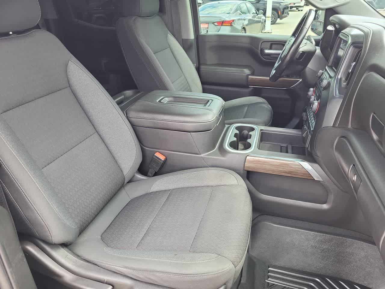 Thumbnail: 2022 Chevrolet Silverado 1500 - 22