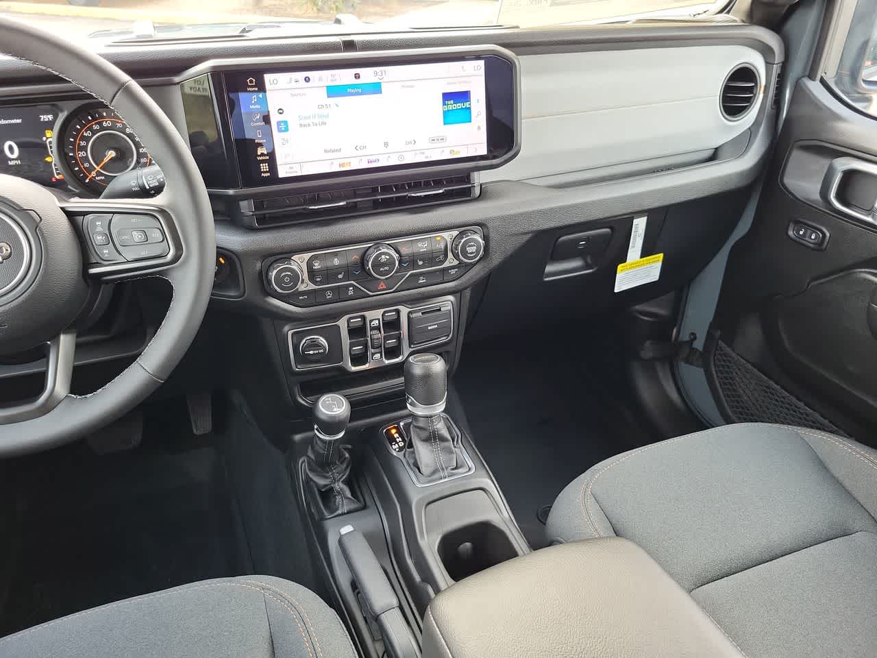 Thumbnail: 2026 Jeep Gladiator - 24