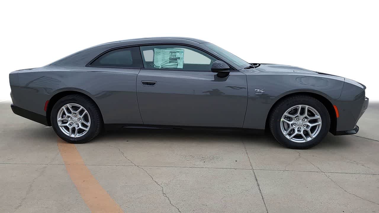 2025 Dodge Charger Daytona 9