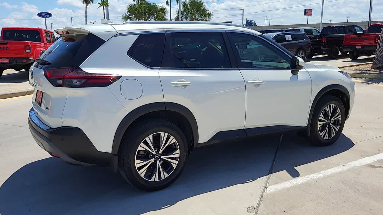 Thumbnail: 2023 Nissan Rogue - 8
