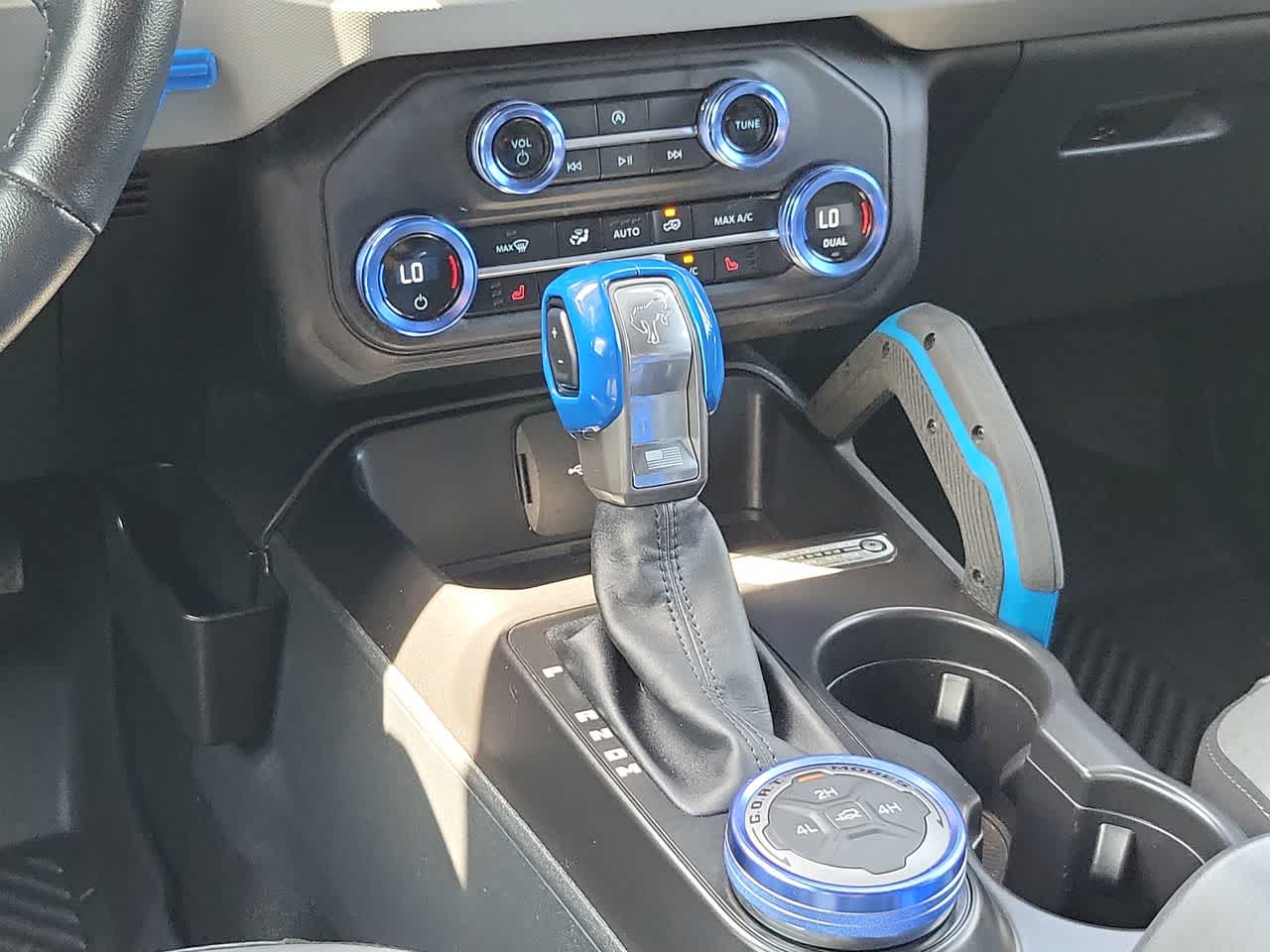 Thumbnail: 2023 Ford Bronco - 25