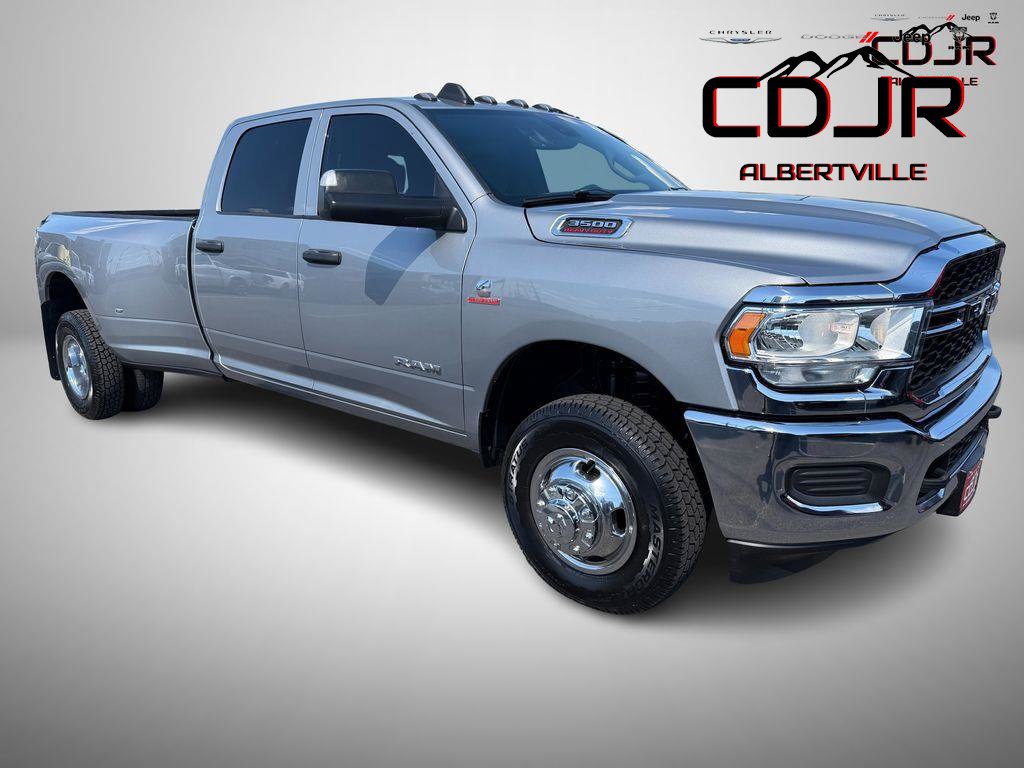 2022 Ram 3500 Truck Crew Cab 