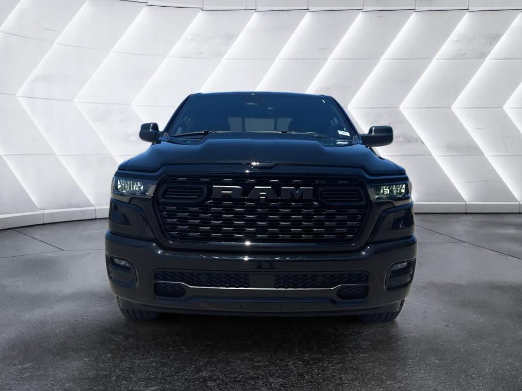 2025 Ram 1500 Tradesman photo 2