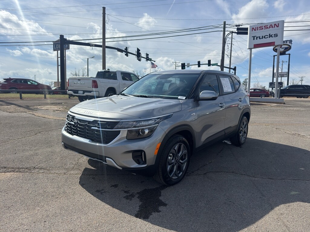 Used 2026 Kia Seltos LX SUV