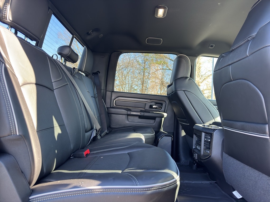 2026 RAM 2500 Rebel - Photo 18