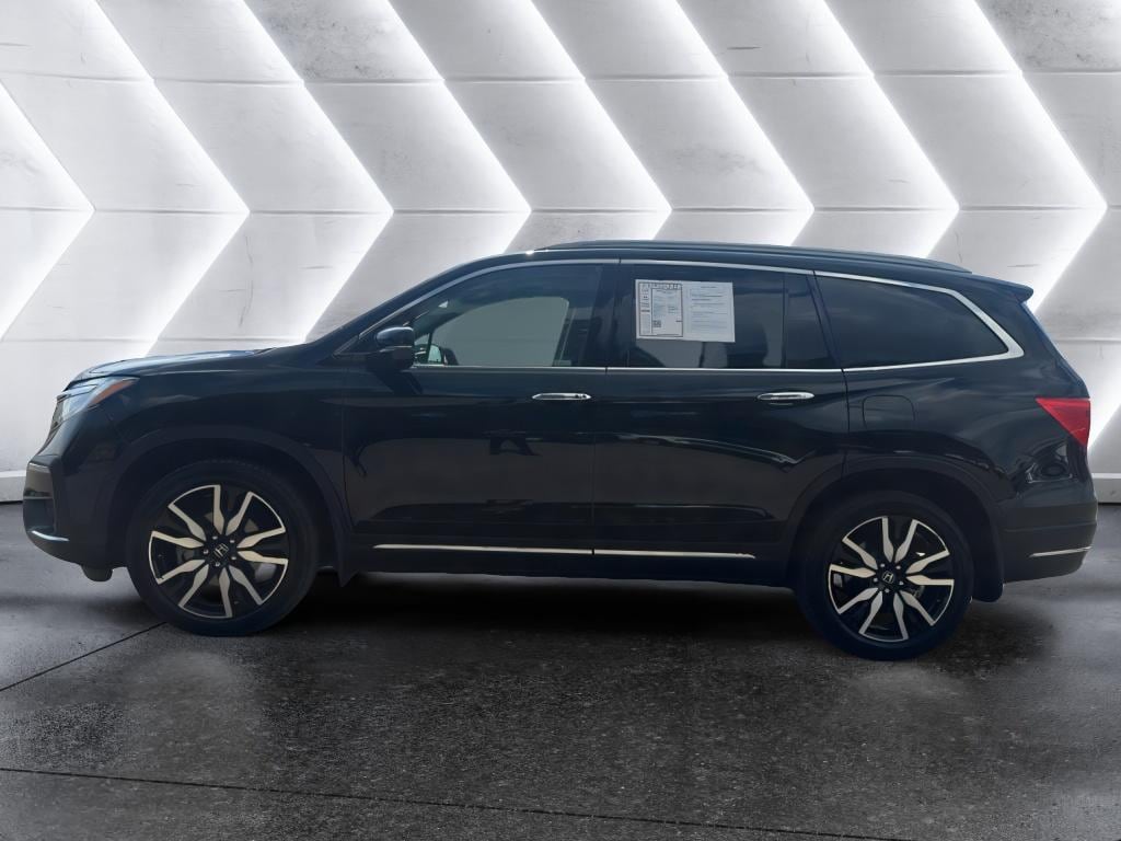 Used 2019 Honda Pilot Touring 7-Passenger AWD SUV