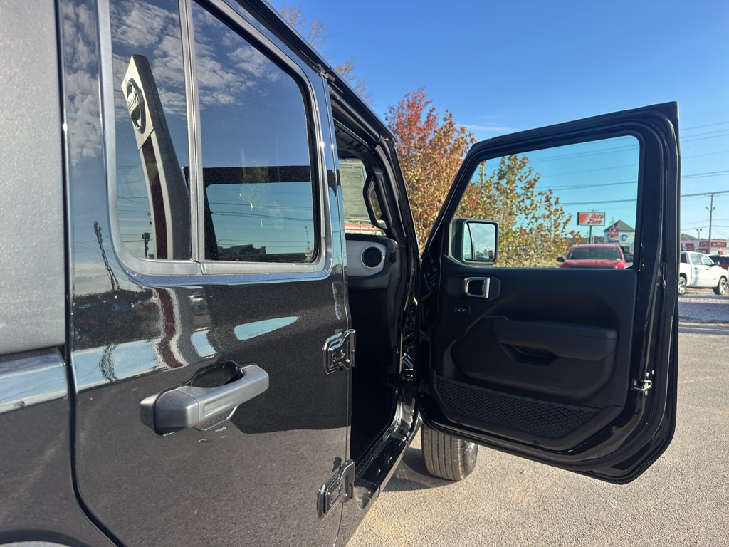 2026 Jeep Wrangler 4-Door Sport - Photo 22