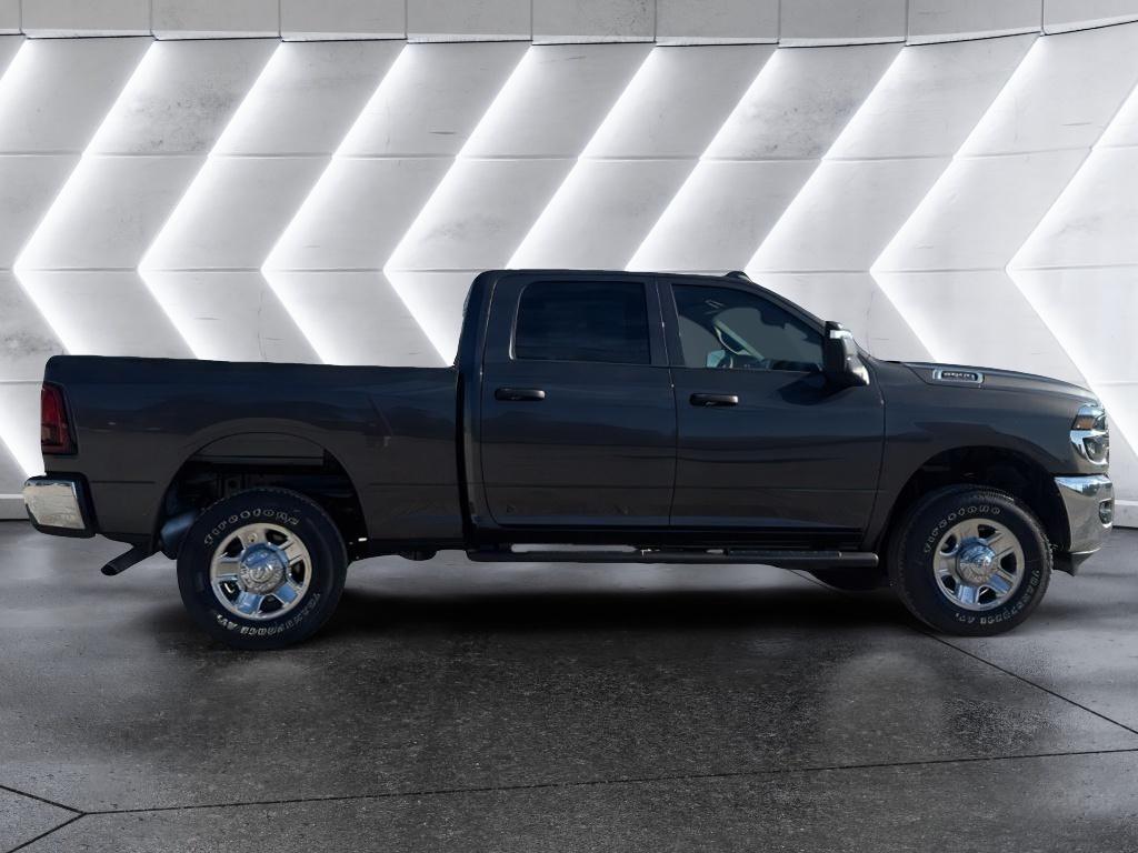2026 RAM 2500 Tradesman - Photo 9