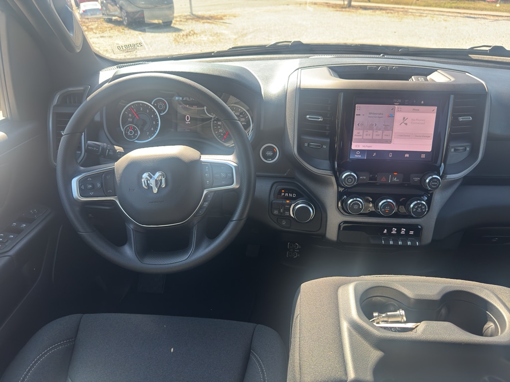 2026 RAM 1500 Express - Photo 13