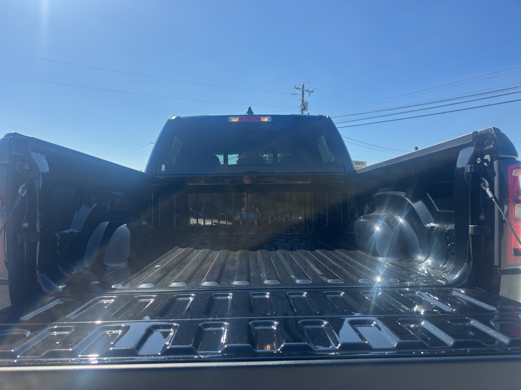 2026 RAM 1500 Express - Photo 22