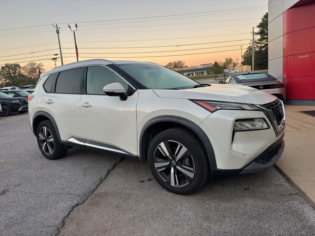 2021 Nissan Rogue SL photo 3
