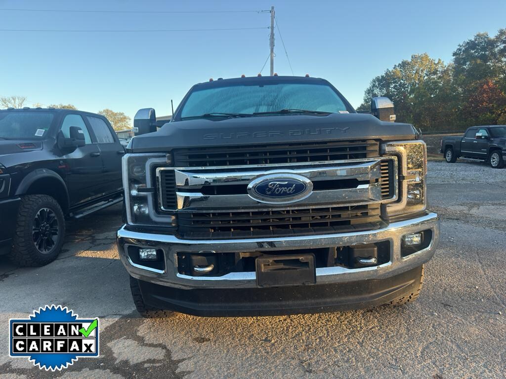 Used 2019 Ford F-250 XLT Truck Crew Cab