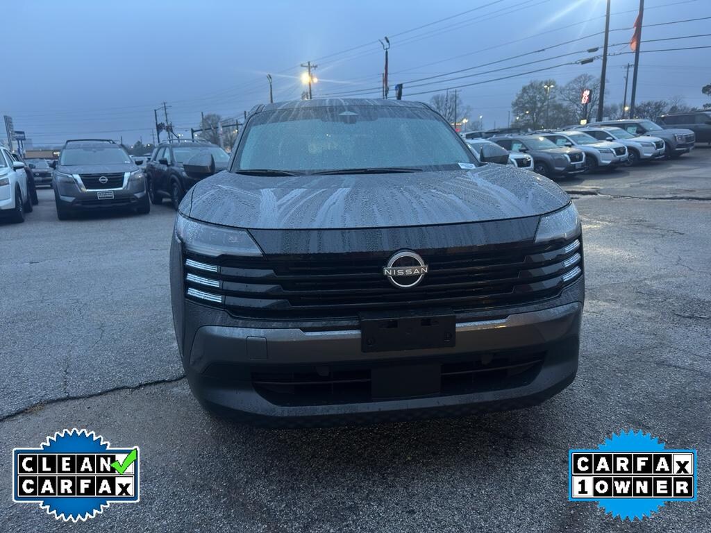 Used 2025 Nissan Kicks SV SUV