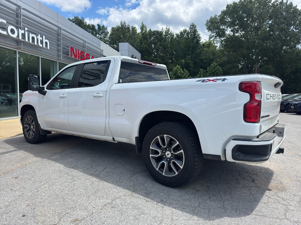2022 Chevrolet Silverado 1500 RST photo 3
