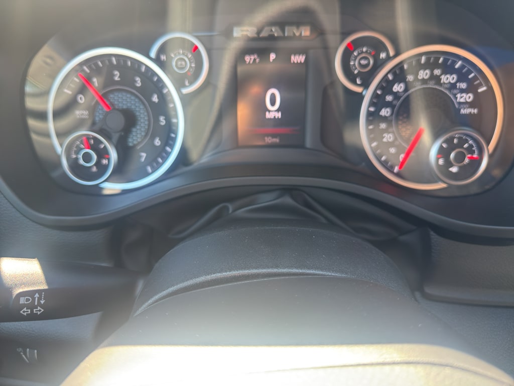 2026 RAM 1500 Express - Photo 14