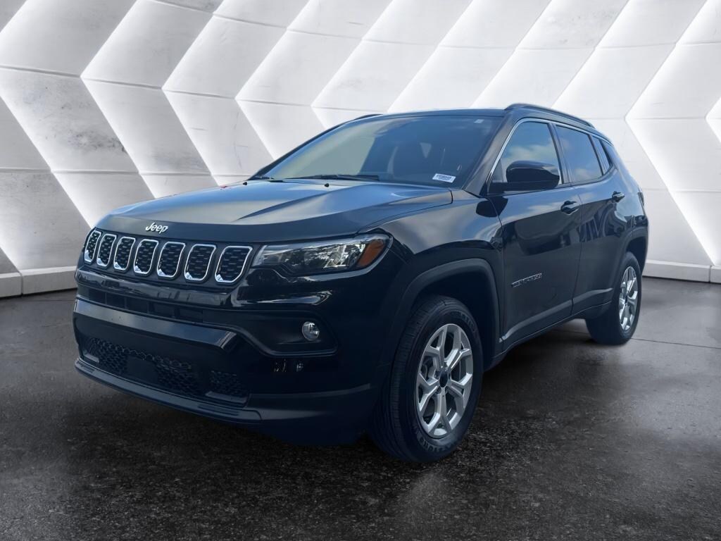 New 2025 Jeep Compass Latitude SUV