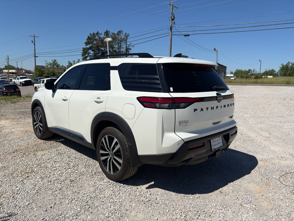 Used 2023 Nissan Pathfinder Platinum SUV