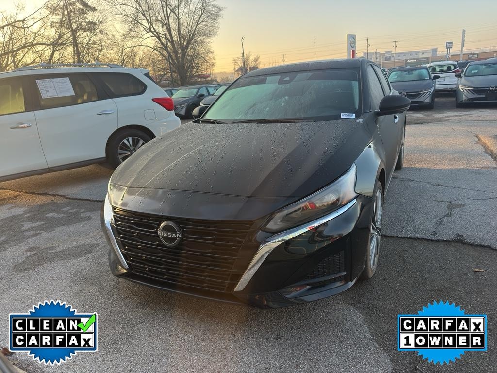 Used 2024 Nissan Altima 2.5 SL Sedan