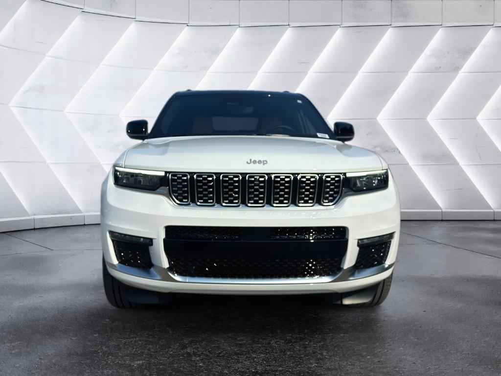 2025 Jeep Grand Cherokee L Summit photo 2
