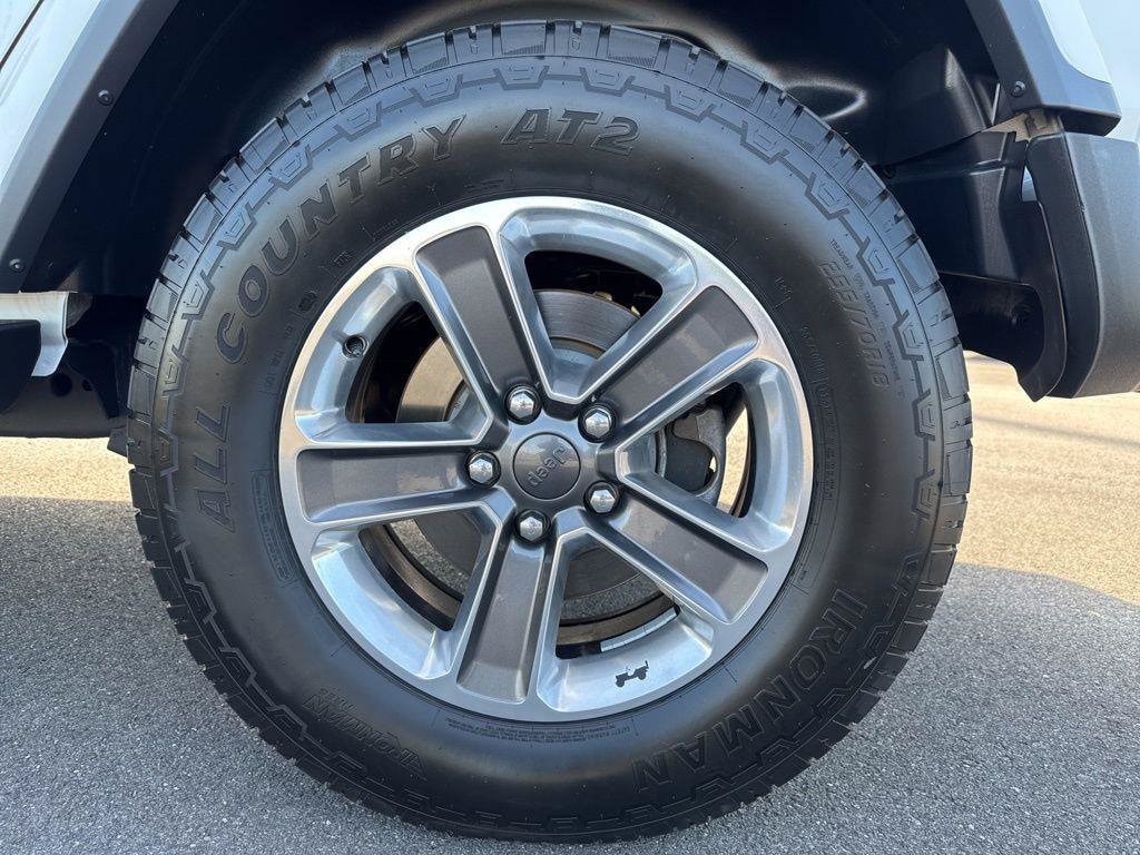 2020 Jeep Wrangler Unlimited Sahara - Photo 13