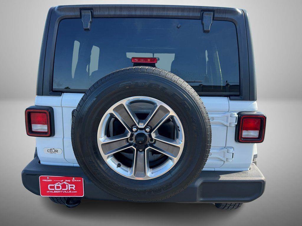 2020 Jeep Wrangler Unlimited Sahara - Photo 7