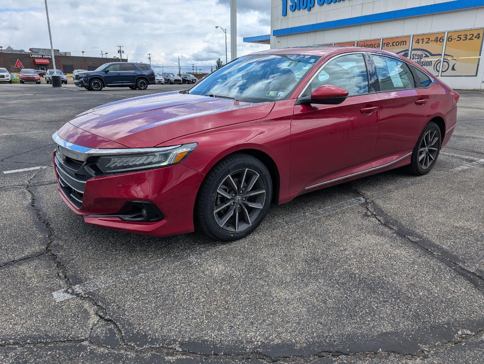 2022 Honda Accord EX-L 1.5T photo 2