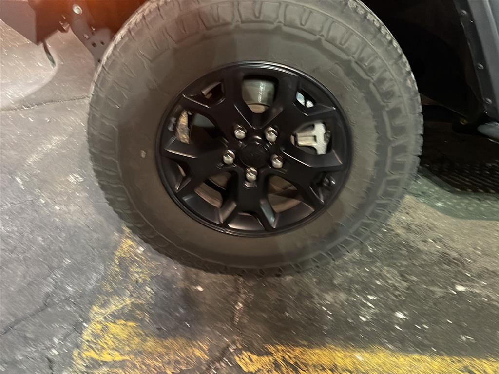 2021 Jeep Wrangler Sport Willys photo 3