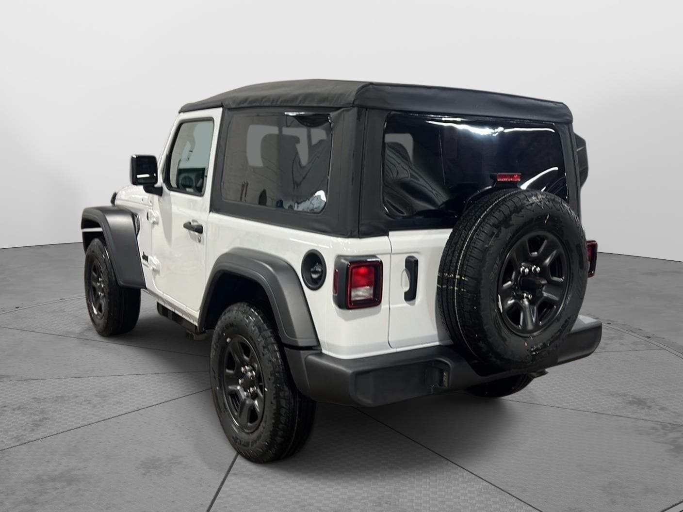 2026 Jeep Wrangler 2-Door Sport - Photo 9