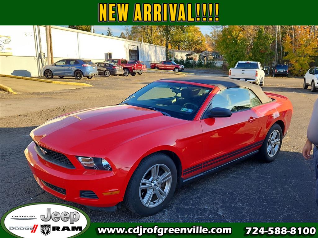 2011 Ford Mustang V6