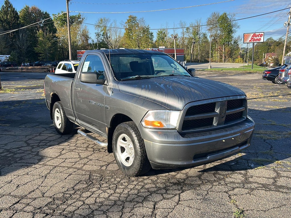 2012 Ram 1500 ST photo 3