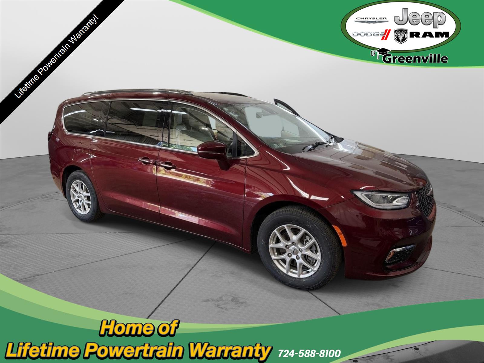 2021 Chrysler Pacifica Touring L's photo