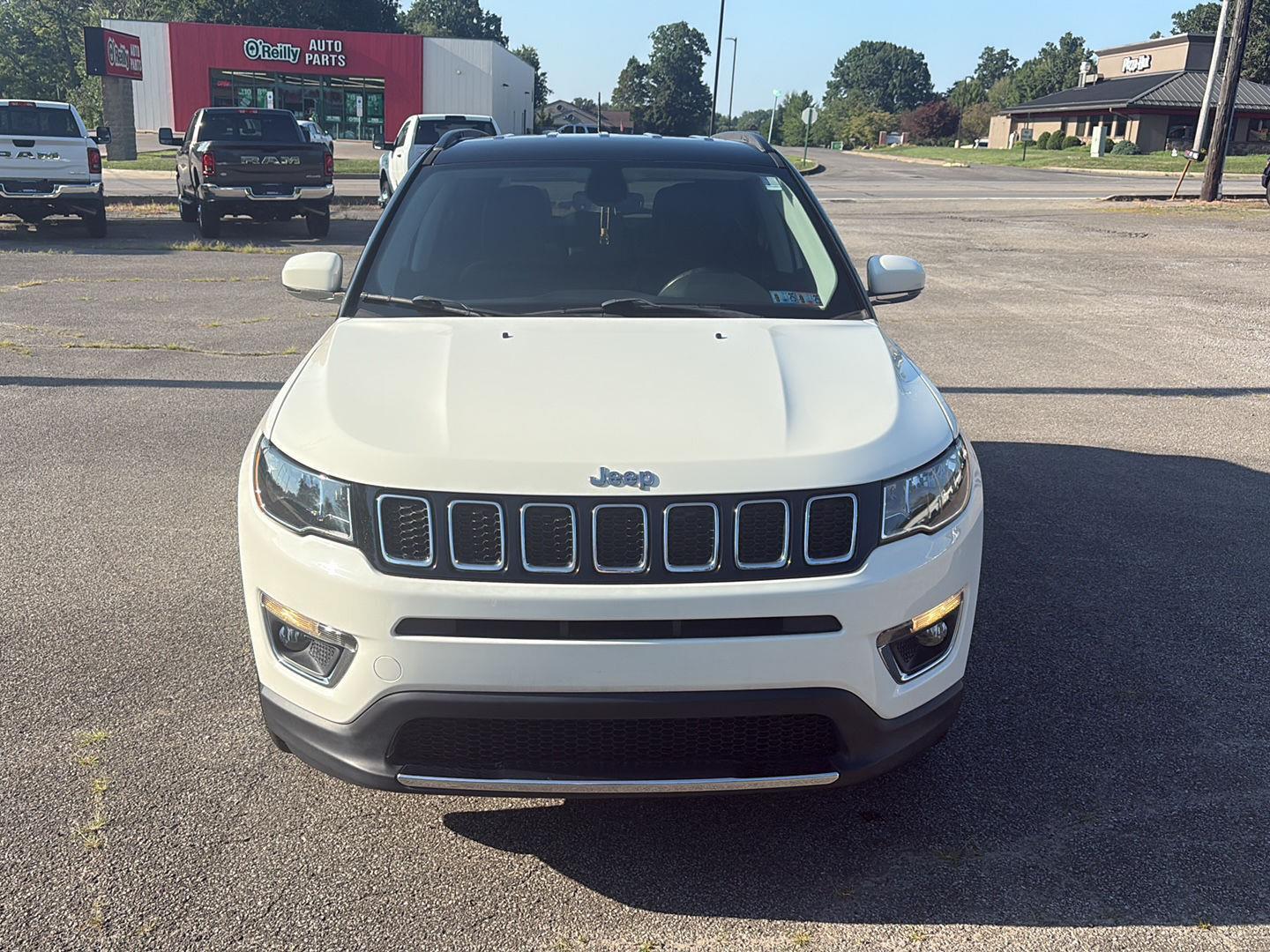 2019 Jeep Compass Limited photo 2