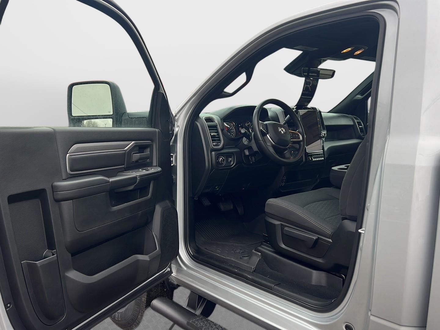 2026 RAM 2500 Tradesman - Photo 18
