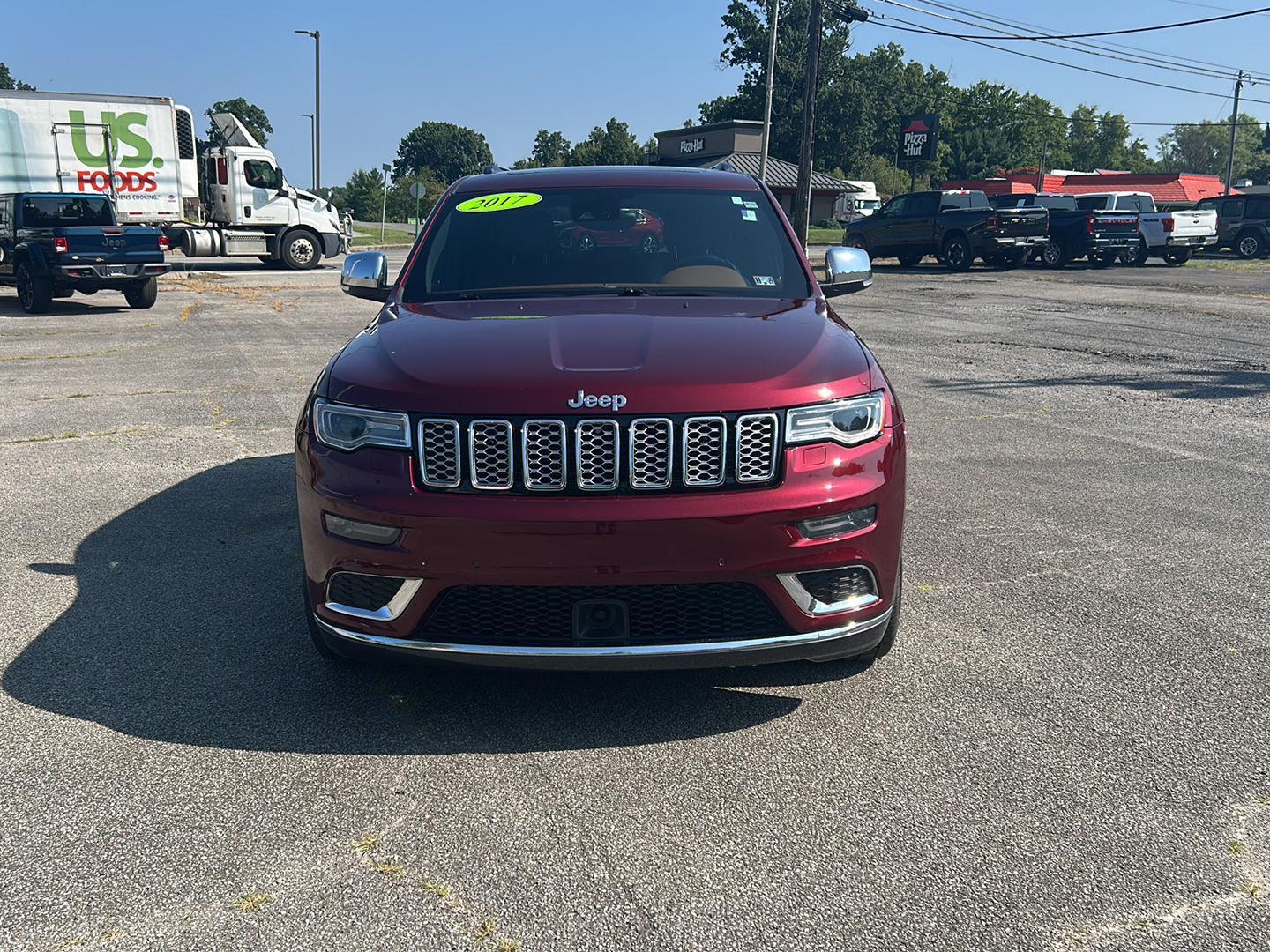 2017 Jeep Grand Cherokee Summit photo 2