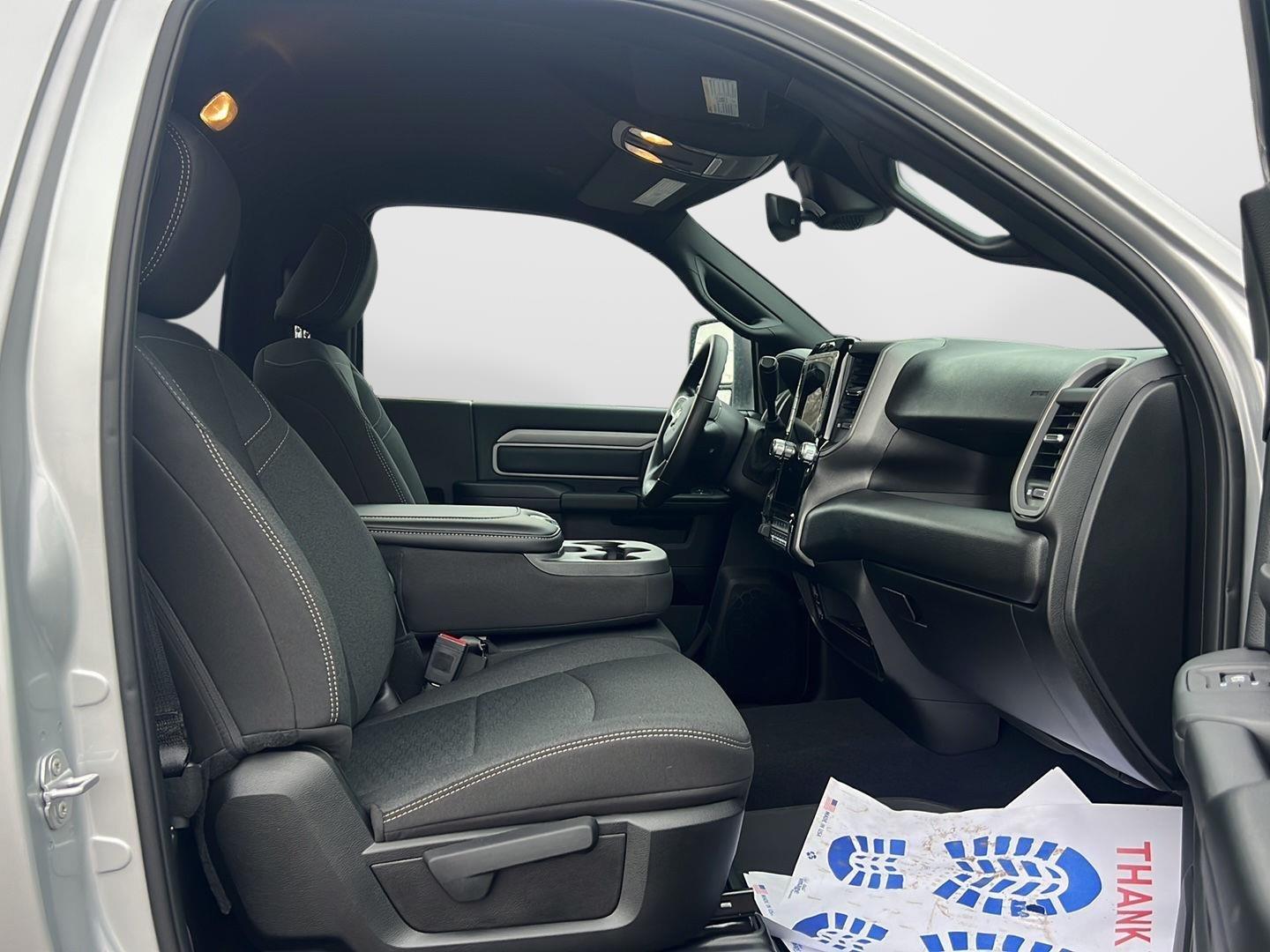 2026 RAM 2500 Tradesman - Photo 6