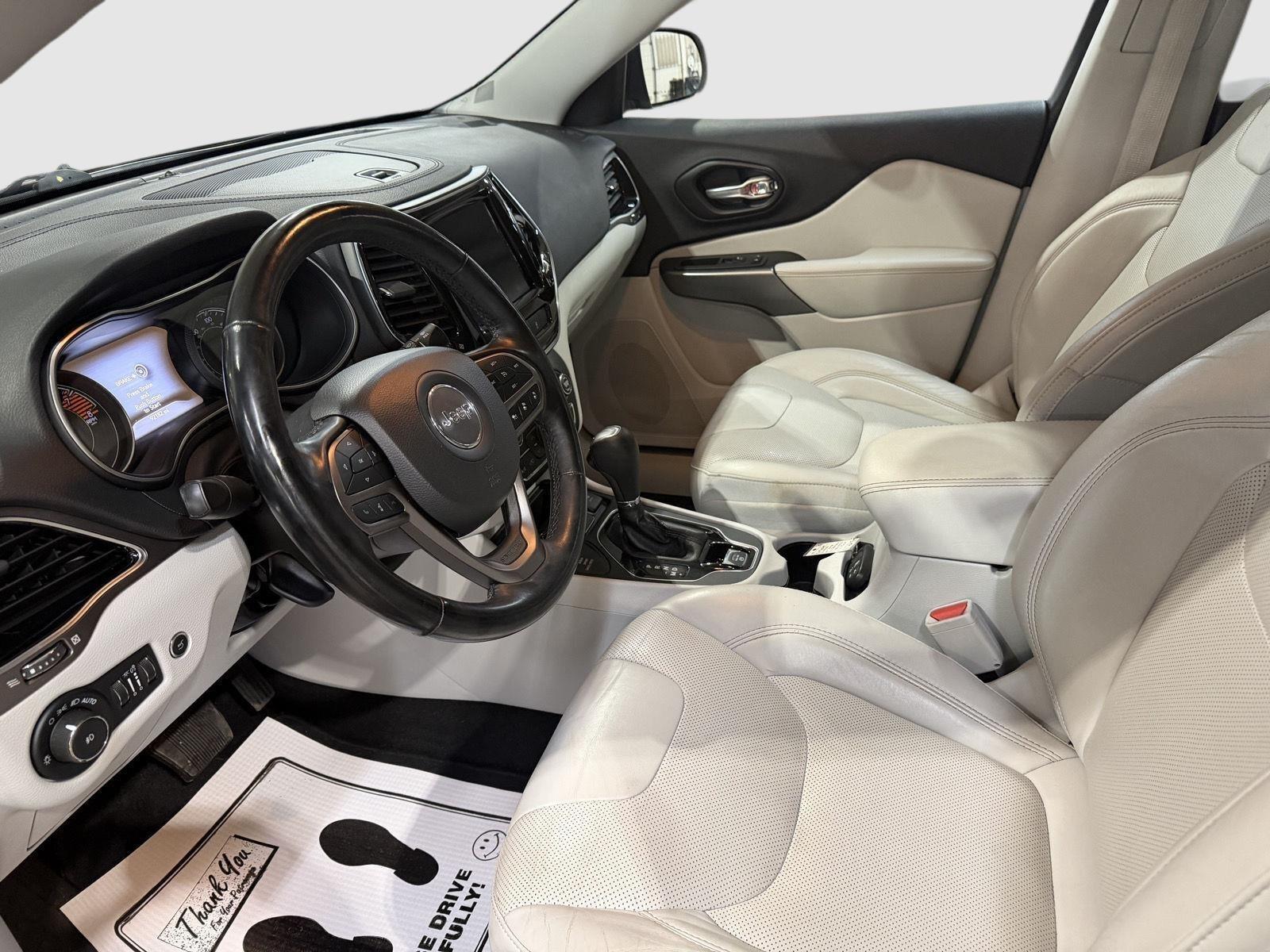 Used 2021 Jeep Cherokee Limited with VIN 1C4PJMDX0MD109387 for sale in Greenville, PA