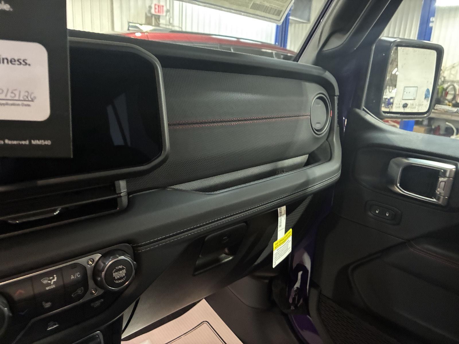 2026 Jeep Wrangler 4-Door Rubicon - Photo 25