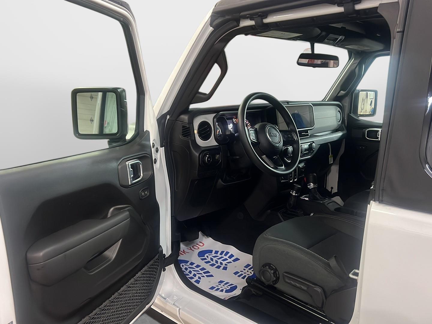 2026 Jeep Wrangler 2-Door Sport - Photo 15