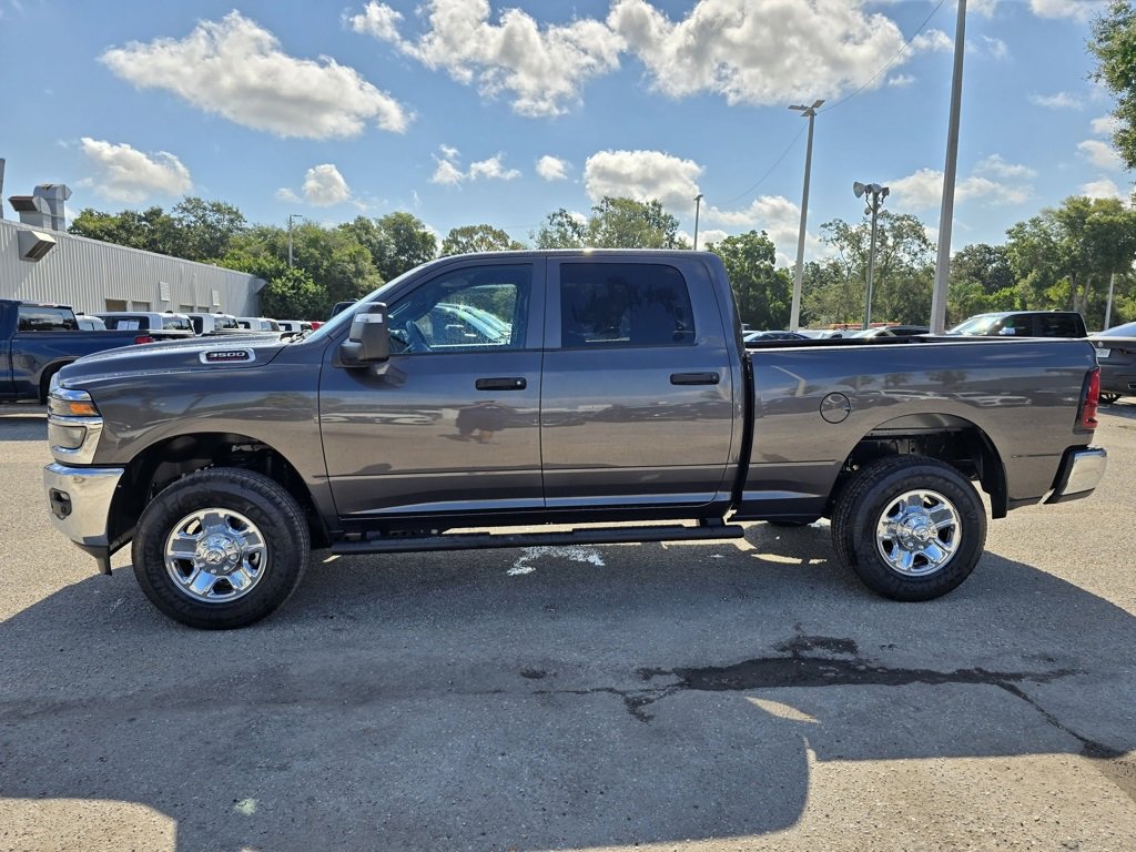 2026 Ram 3500 Tradesman photo 3