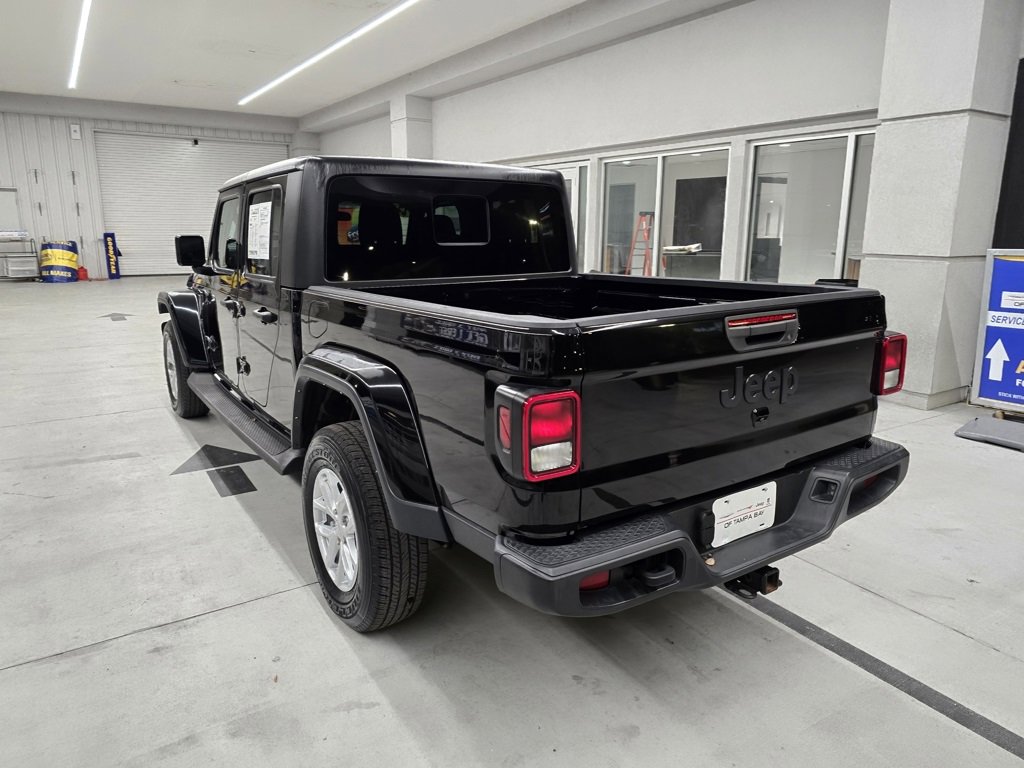 2023 Jeep Gladiator Sport S photo 4