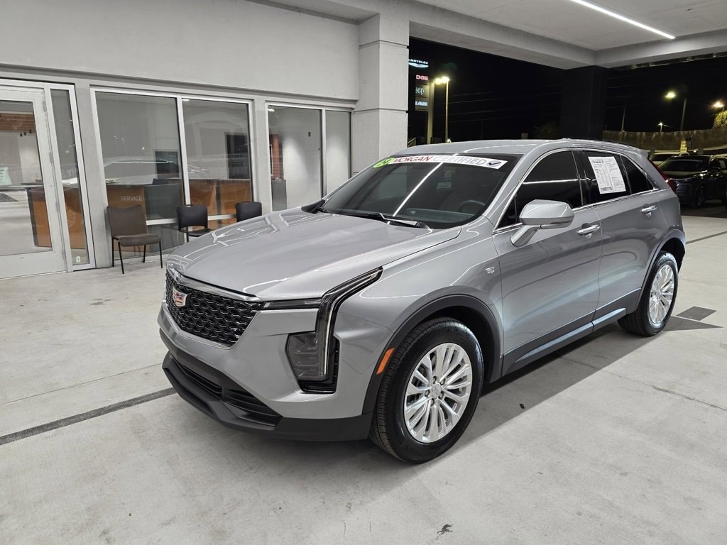 Used 2024 Cadillac XT4 FWD Luxury FWD Luxury