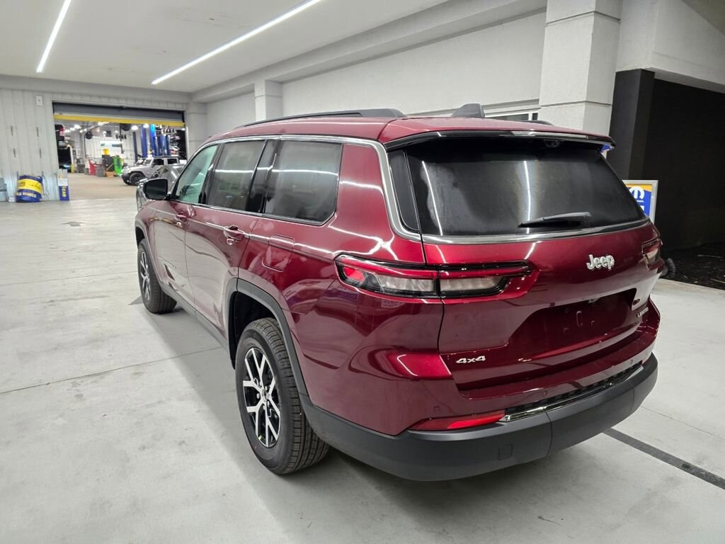 New 2025 Jeep Grand Cherokee L LIMITED 4X4 Sport Utility