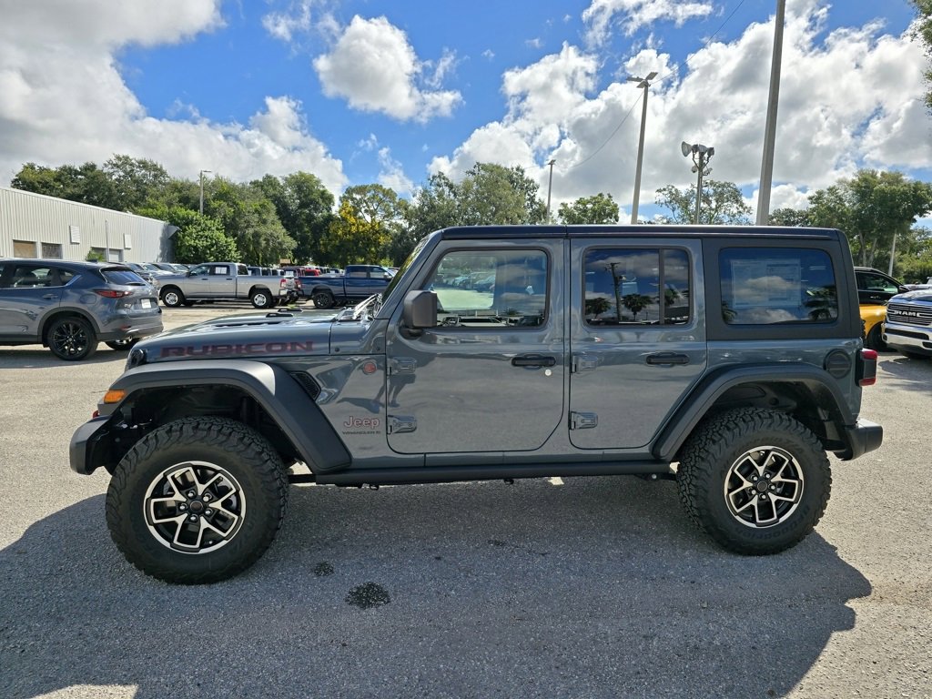 2025 Jeep Wrangler Rubicon photo 3