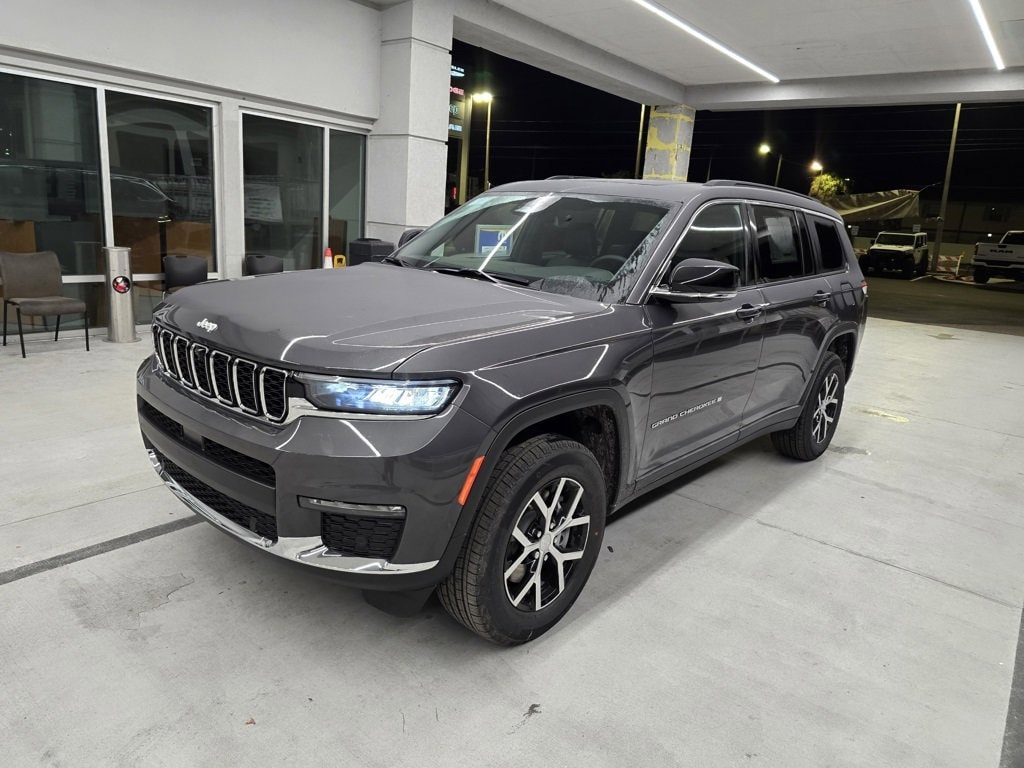 New 2025 Jeep Grand Cherokee L LIMITED 4X4 Sport Utility