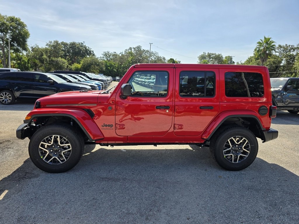 2025 Jeep Wrangler Sahara photo 3