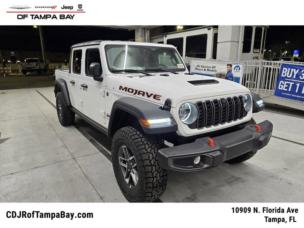 2025 Jeep Gladiator Mojave's photo