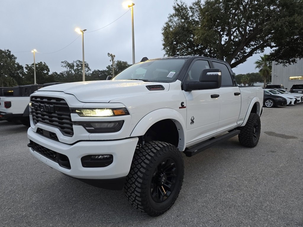 New 2025 Ram 2500 BIG HORN CREW CAB 4X4 6'4 BOX Pickup