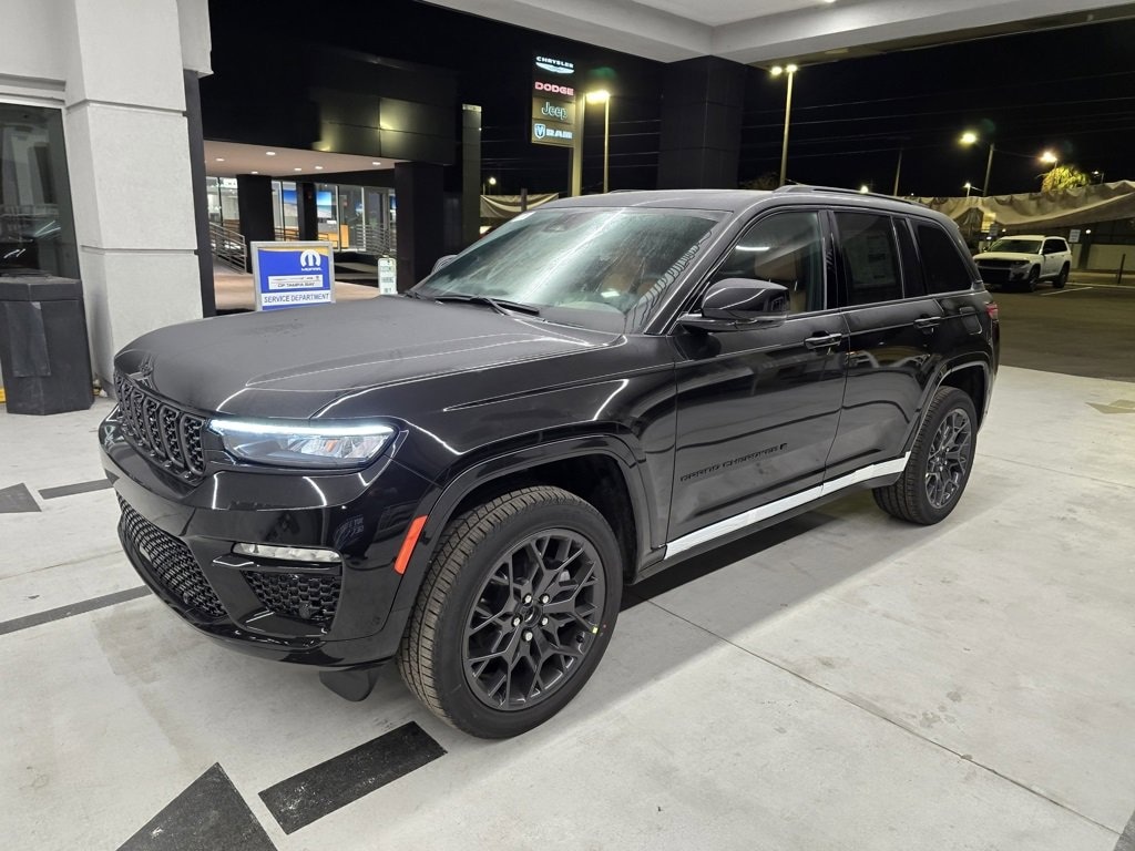 New 2025 Jeep Grand Cherokee SUMMIT 4X4 Sport Utility