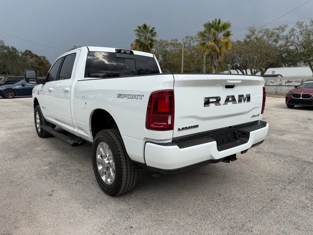 2025 RAM 2500 Laramie - Photo 4