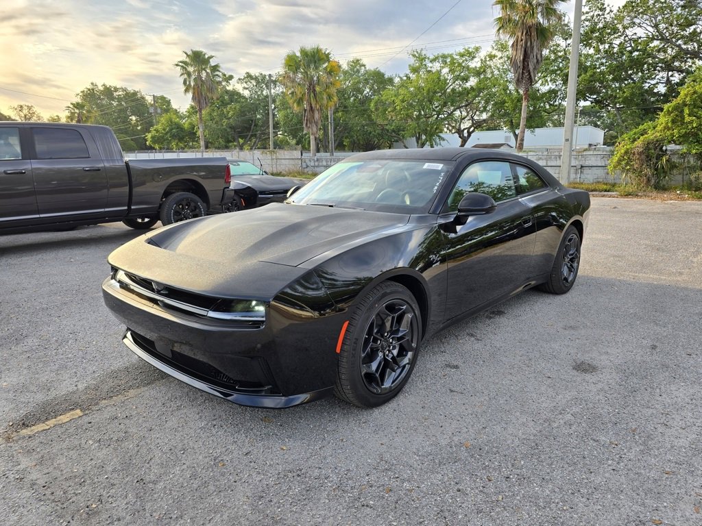 2025 Dodge Charger R/T photo 2